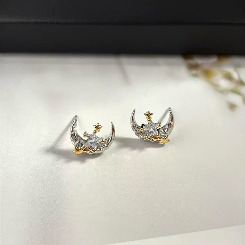 Stat and Moon Stud Earrings for Men Women Streetwear Punk Hip Hop Unisex Style
